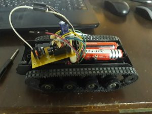 Машинка на радиоуправлении на базе ATtiny2313