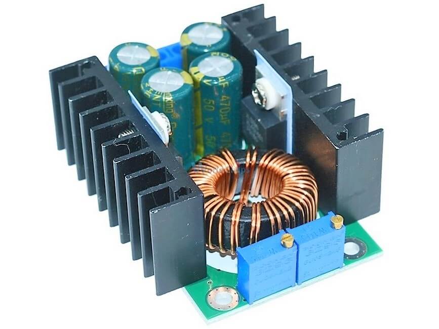 XL4016 - понижающий DC-DC преобразователь с регулировкой напряжения и тока на 8А