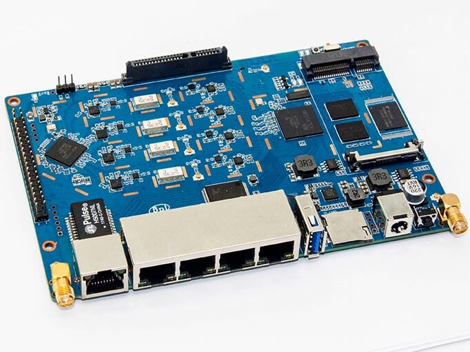 Banana Pi R64 - 5 x LAN RJ45