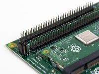 Raspberry Pi Compute Module 3+ в Compute Module IO Board, плата расширения